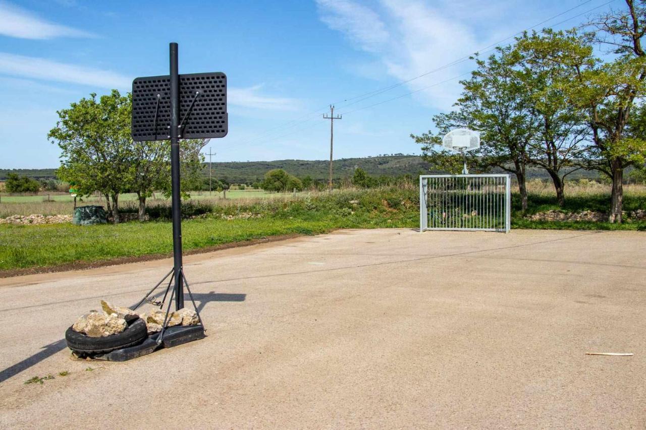 Ocells De Montgri Apartamento Rural En El Emporda Sobrestany エクステリア 写真